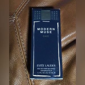 Estée Lauder modern muse chic 1.7 fl oz